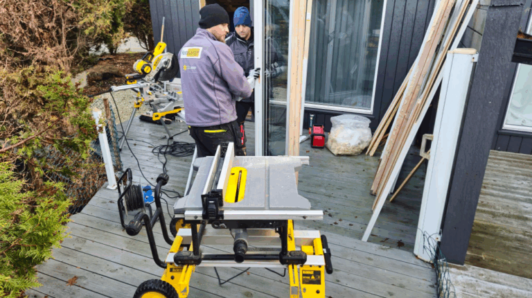 tømrer og snekkertjenester